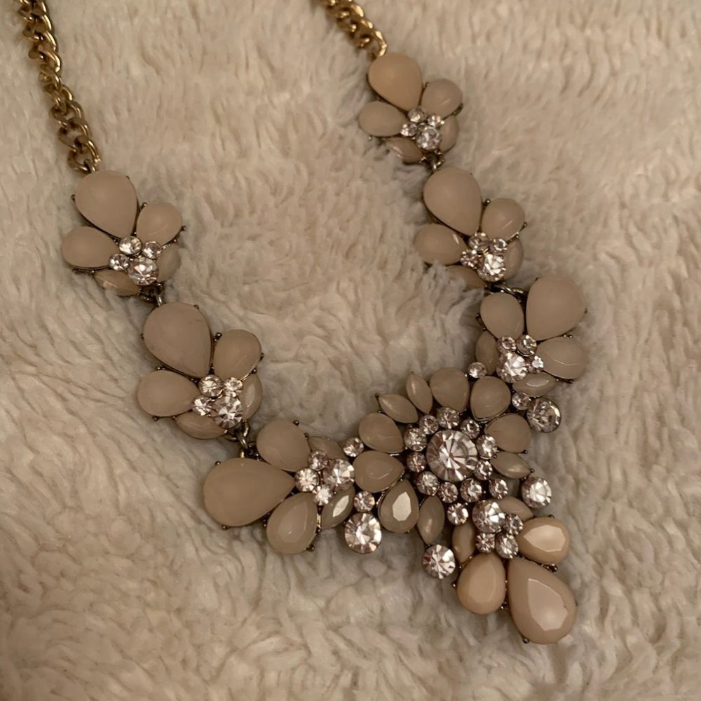 Forever 21 Light Pink Frosted Statement Necklace with Rhinestones and Gold Chain